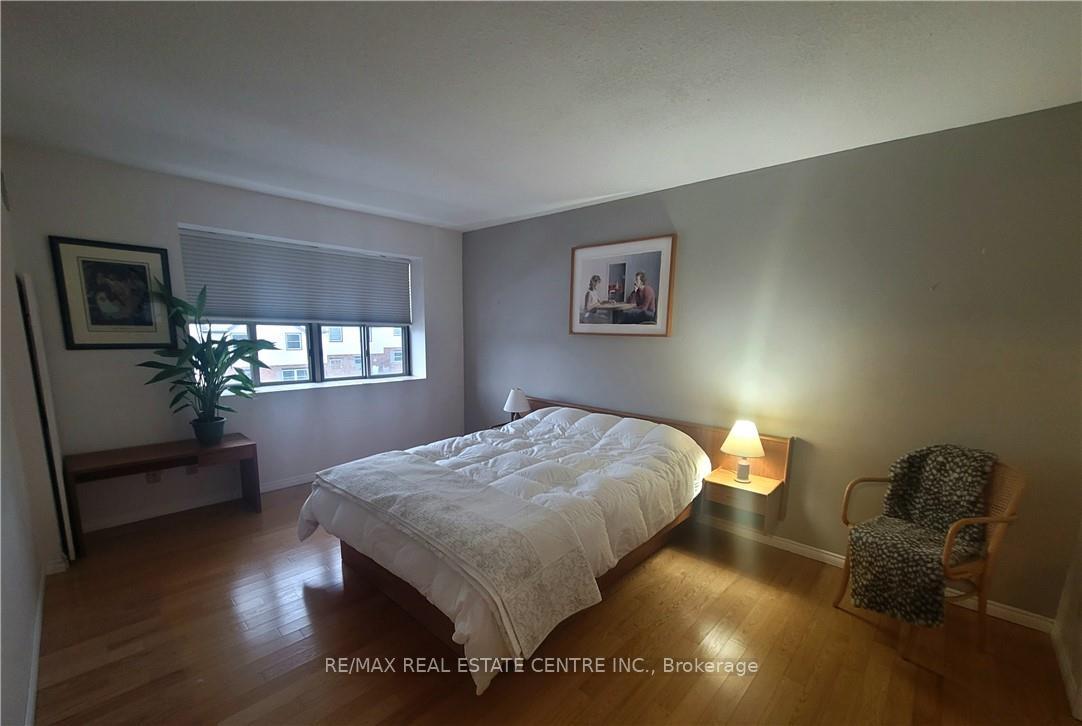 Photo 24 of Unit 401, 300 Keats Way, Waterloo — HOMEH