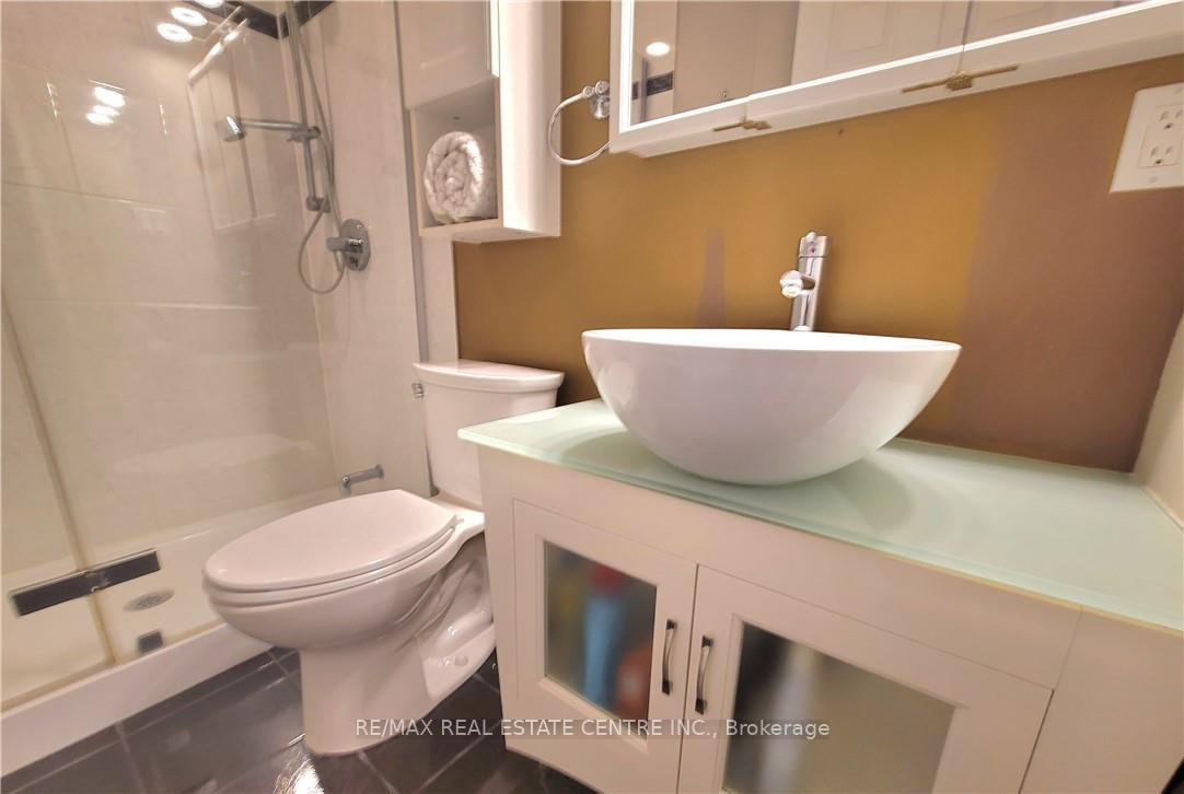 Photo 28 of Unit 401, 300 Keats Way, Waterloo — HOMEH