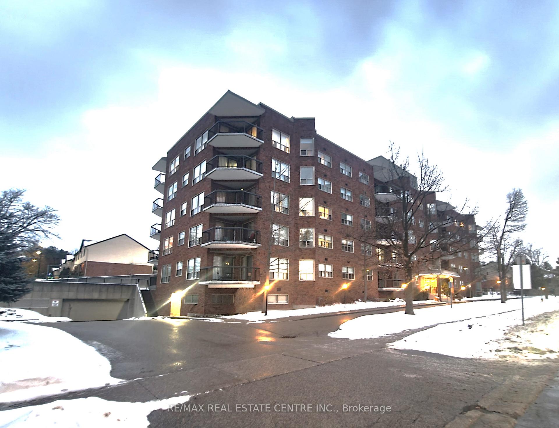 Photo 37 of Unit 401, 300 Keats Way, Waterloo — HOMEH