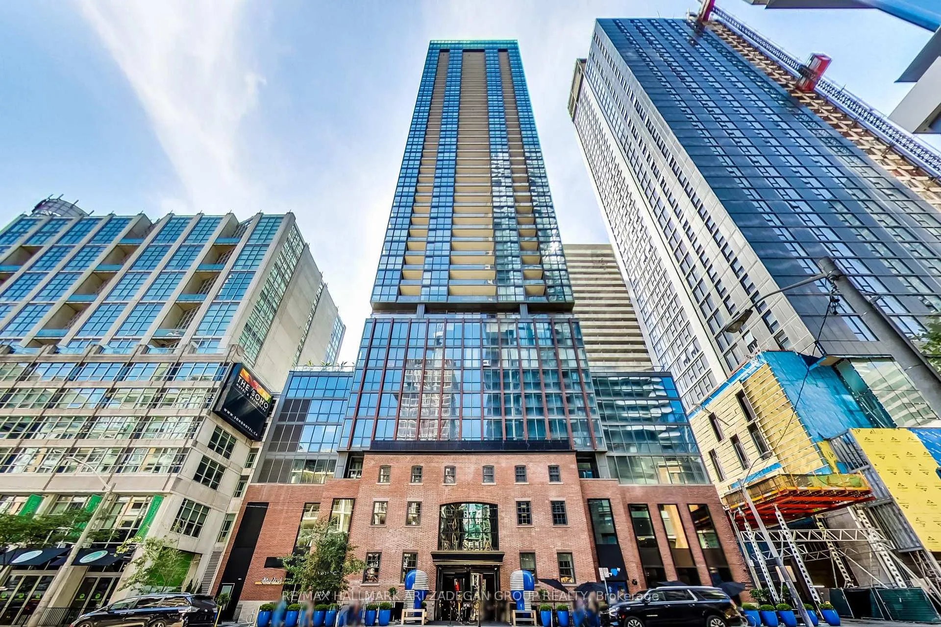 Front of Unit 3108, 88 Blue Jays Way