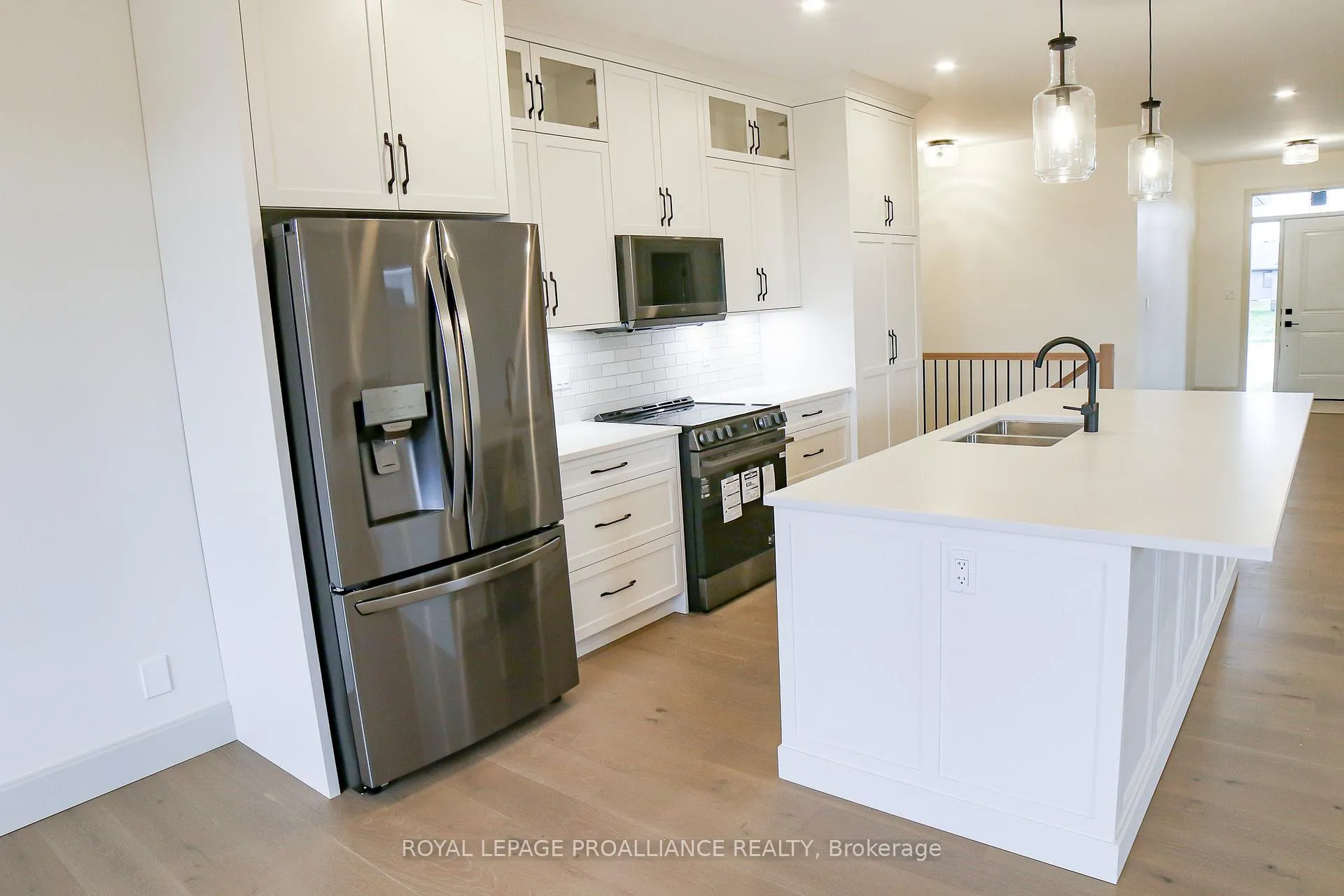 Photo 13 of 152 Sienna Avenue, Belleville, Belleville Ward — HOMEH