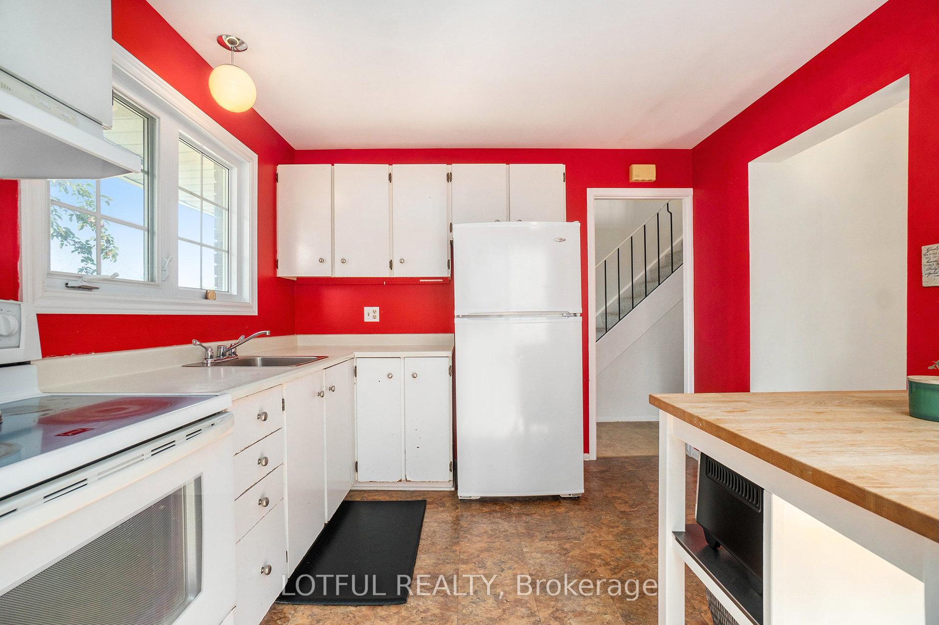 Photo 12 of 427 Kintyre Private, Ottawa, Carleton Square — HOMEH