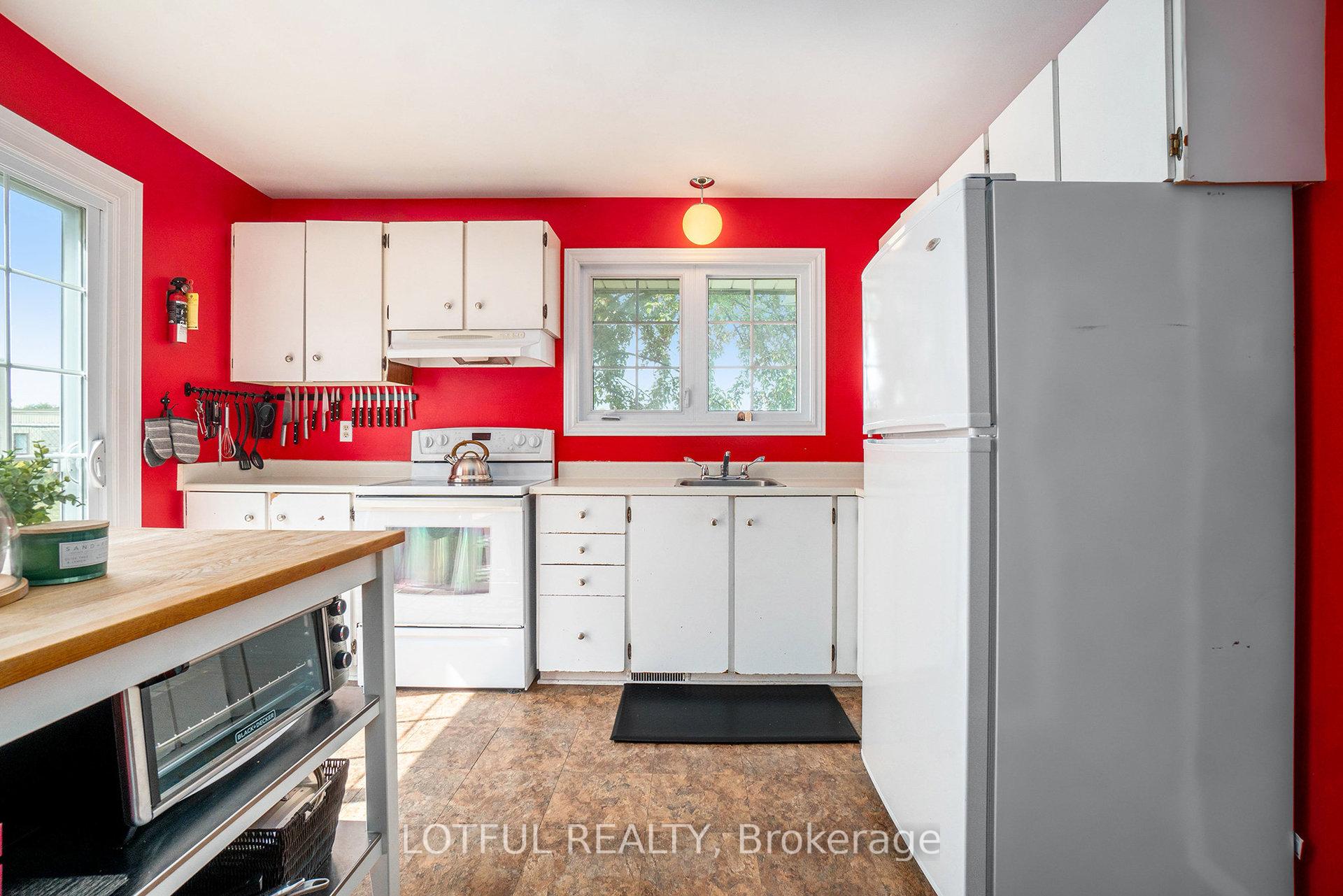Photo 13 of 427 Kintyre Private, Ottawa, Carleton Square — HOMEH