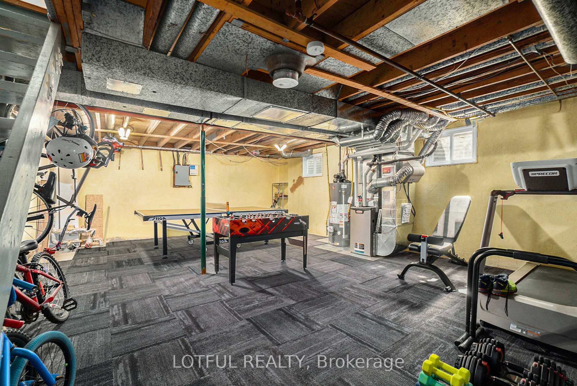 Photo 24 of 427 Kintyre Private, Ottawa, Carleton Square — HOMEH