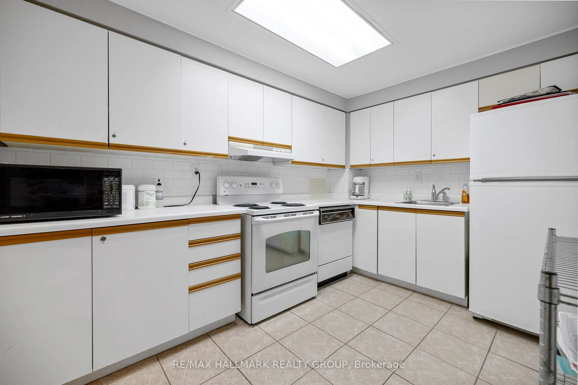 Photo 32 of Unit 105, 960 Teron Road, Ottawa, Kanata - Beaverbrook — HOMEH