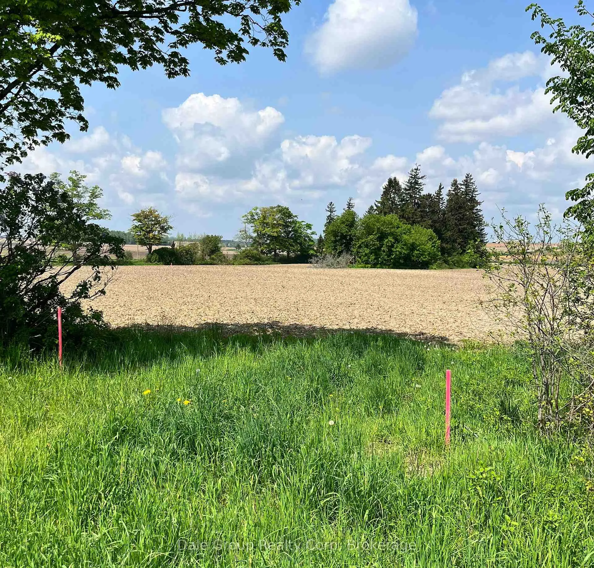 Photo 2 of 81625 Burns Line, Central Huron, Hullett — HOMEH