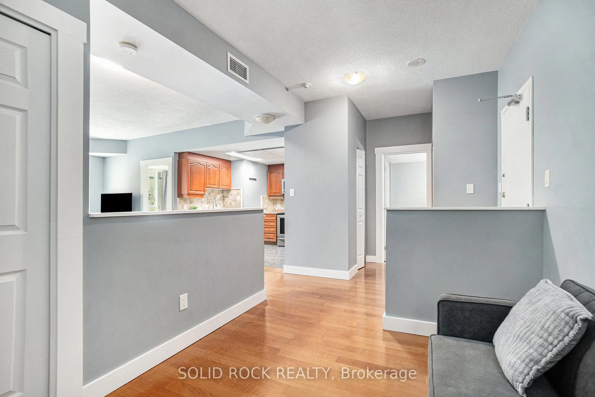 Photo 3 of Unit 202, 134 York Street, Ottawa, Lower Town/Byward Market — HOMEH
