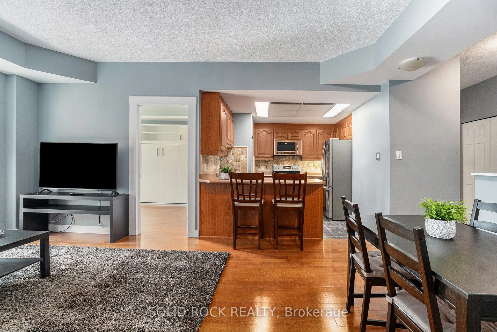 Photo 6 of Unit 202, 134 York Street, Ottawa, Lower Town/Byward Market — HOMEH