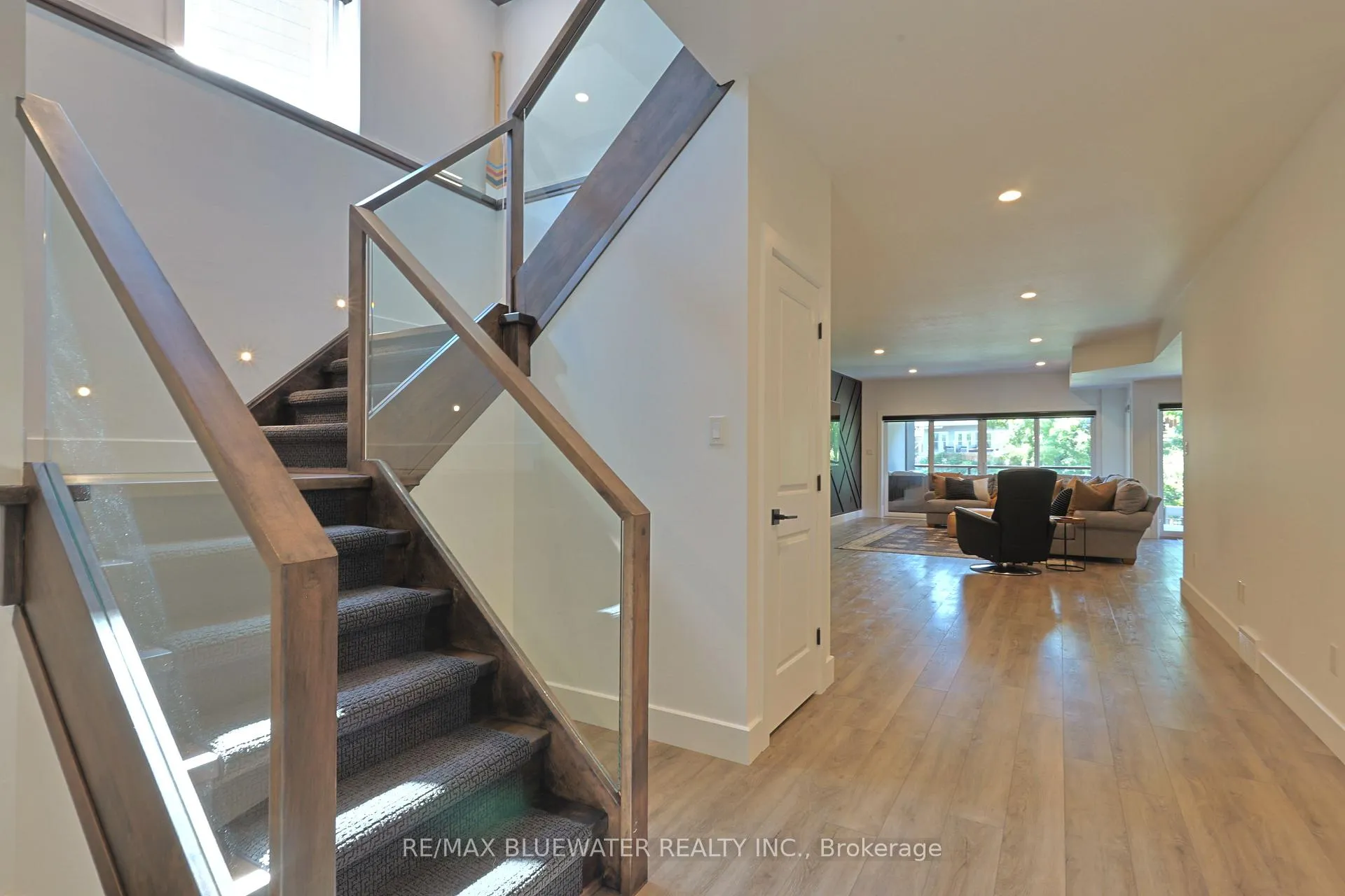 Photo 32 of 23 Sauble River Road, Lambton Shores, Grand Bend — HOMEH
