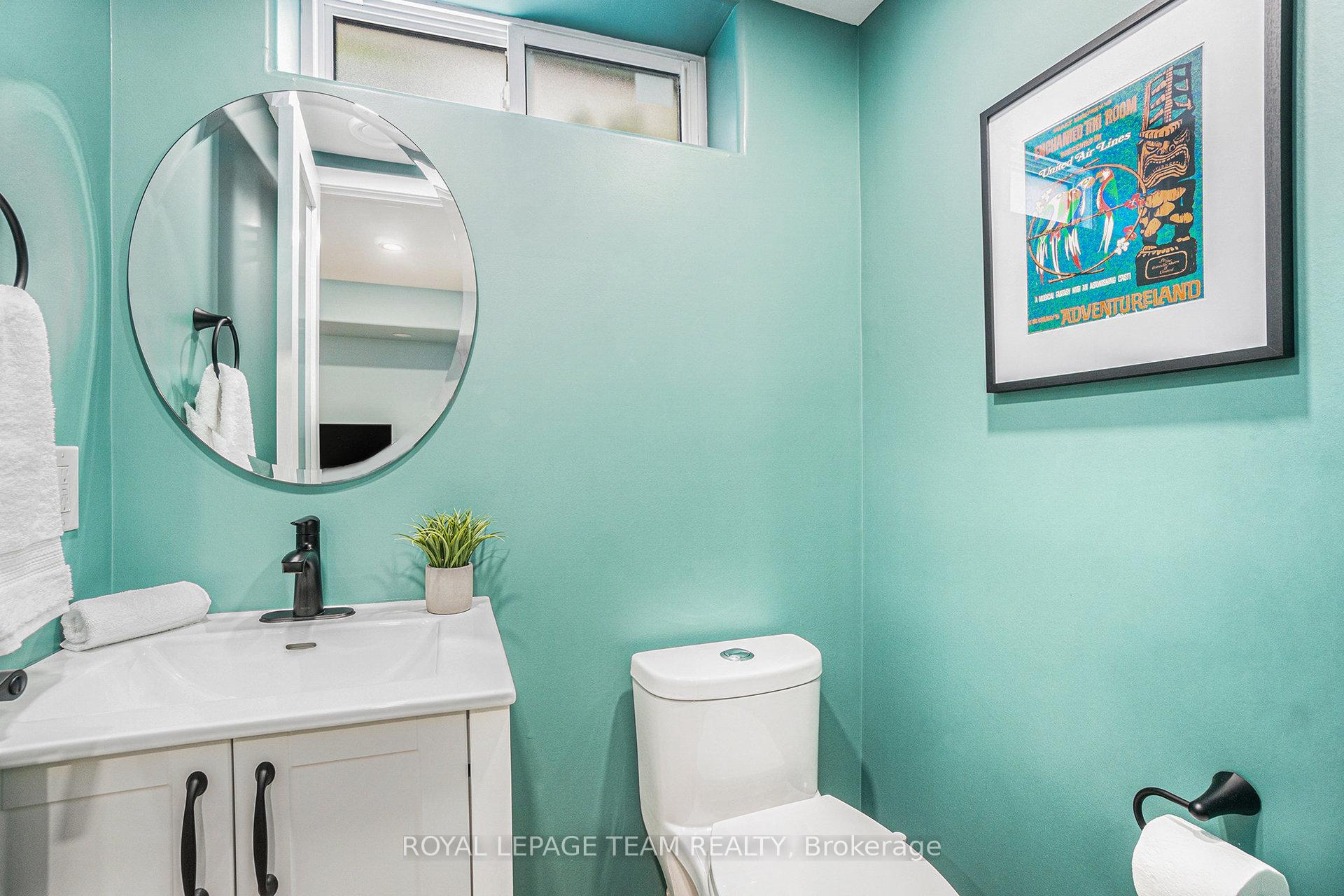 Photo 27 of 1352 Maxime Street, Ottawa, Pineview — HOMEH