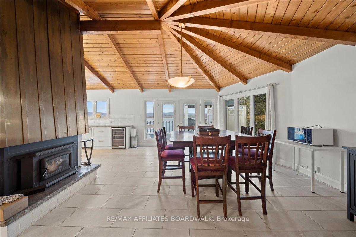 Photo 10 of 2894 Barlow Crescent, Ottawa, Dunrobin Shores — HOMEH