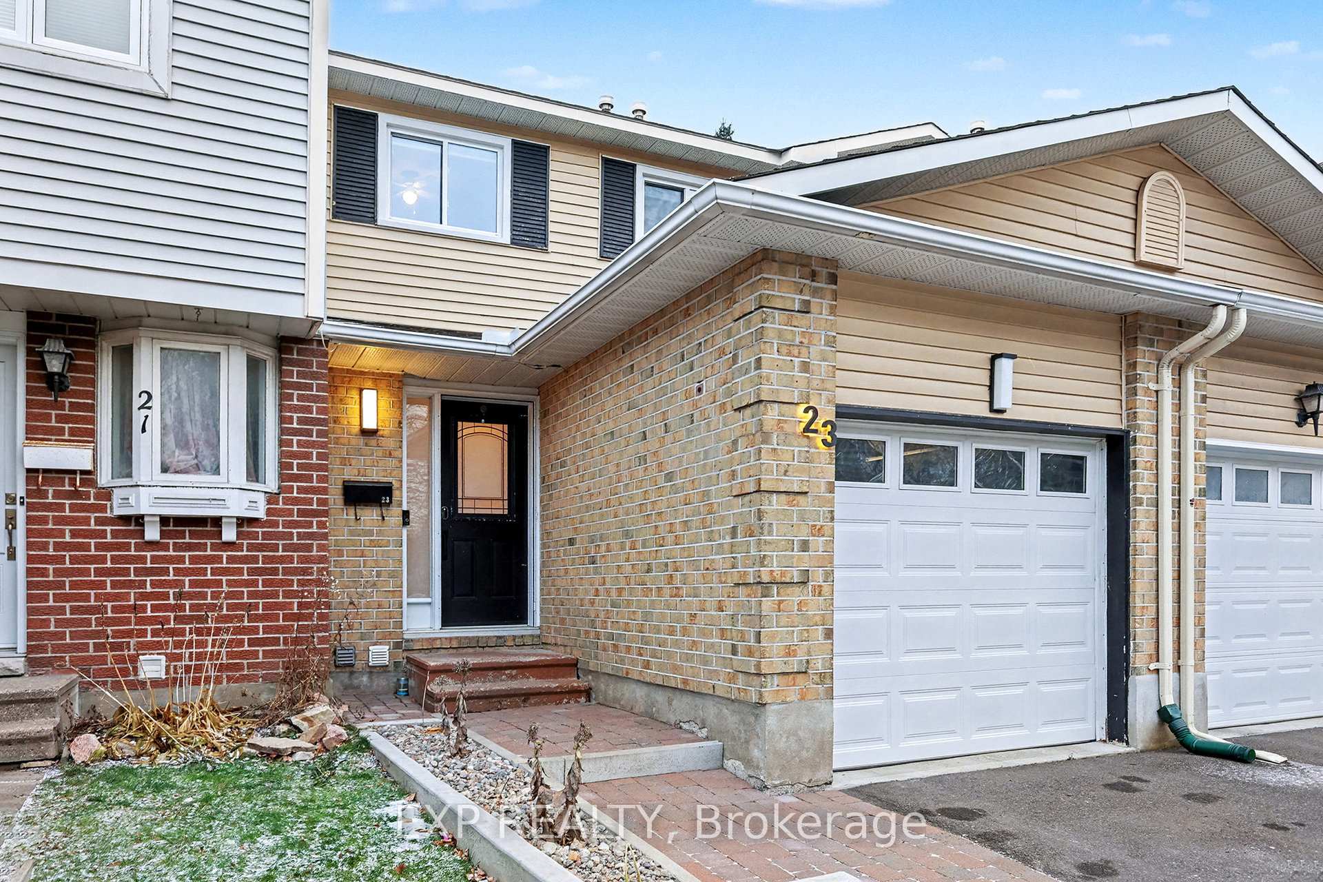 Photo 2 of 23 Mccurdy Drive, Ottawa, Kanata - Katimavik — HOMEH