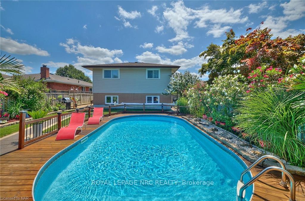 Photo 8 of 23 Andrea Drive, St. Catharines, Rykert/Vansickle — HOMEH