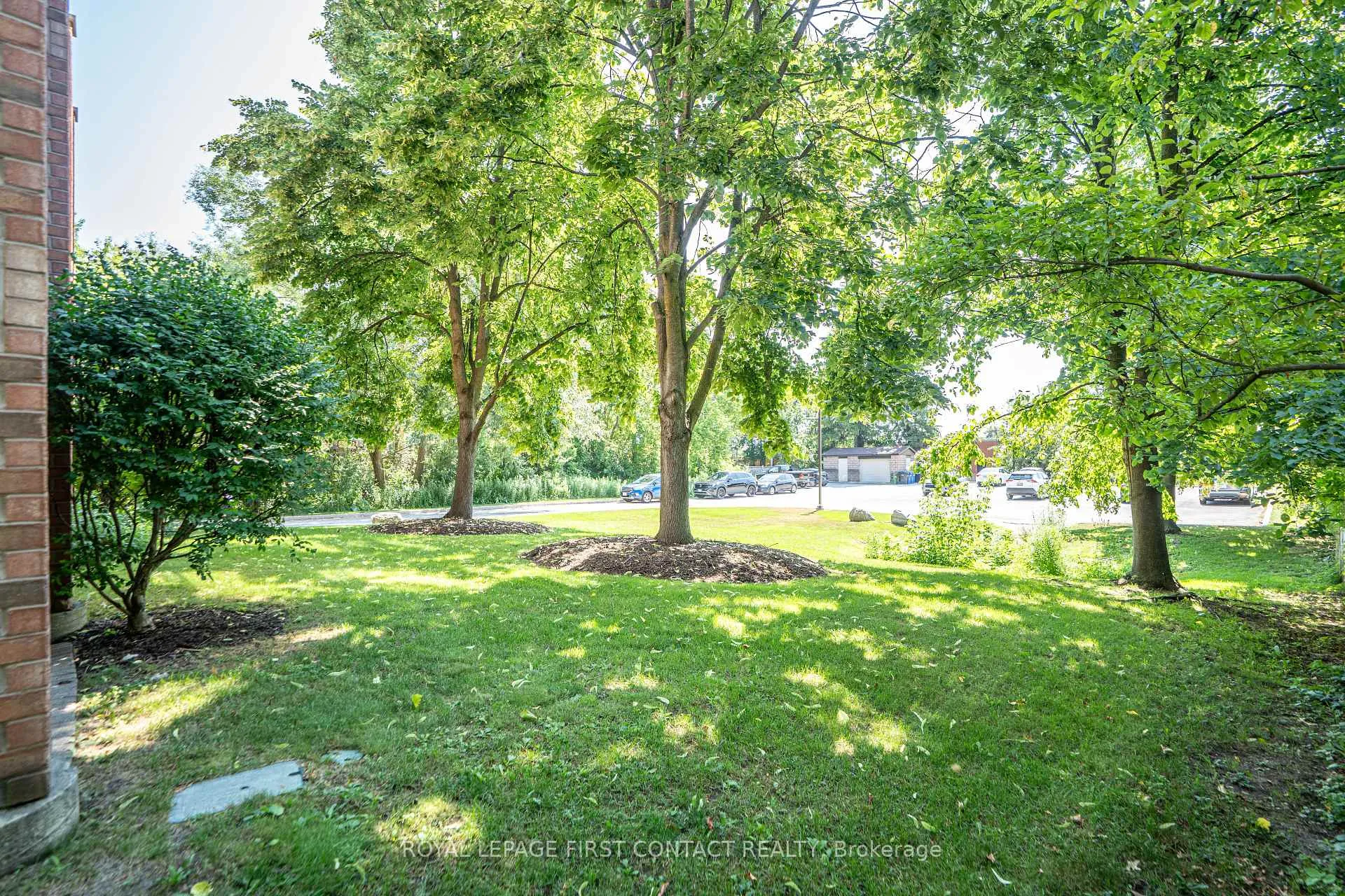 Photo 12 of Unit 104, 117 Edgehill Drive, Barrie, Edgehill Drive — HOMEH