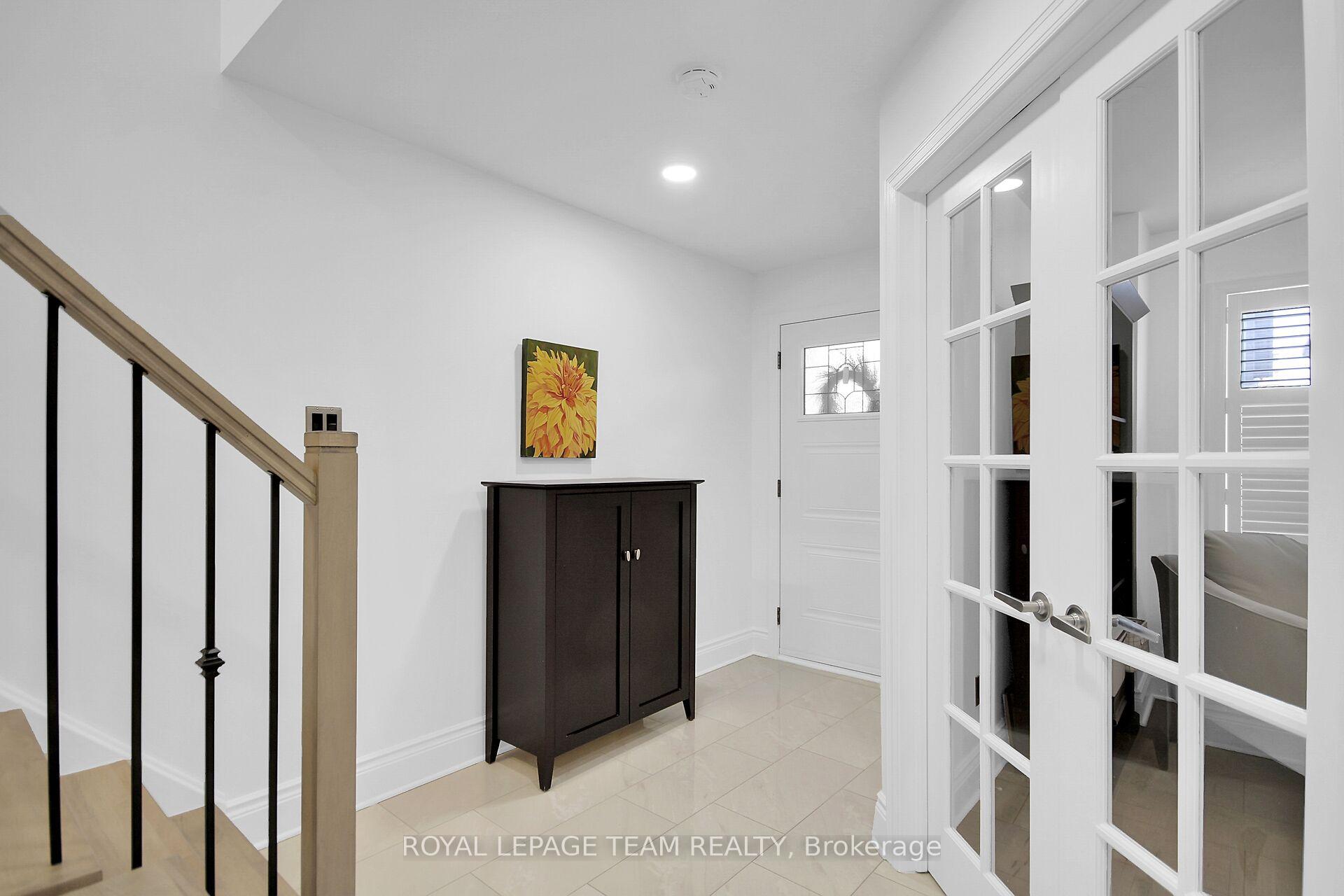 Photo 4 of 400 Berkley Avenue, Ottawa, Westboro West — HOMEH