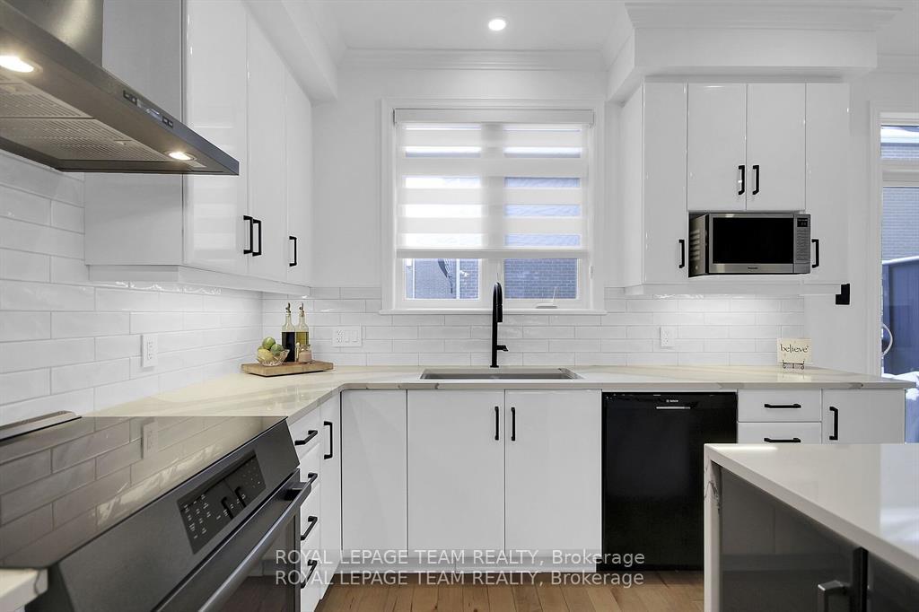 Photo 9 of 400 Berkley Avenue, Ottawa, Westboro West — HOMEH