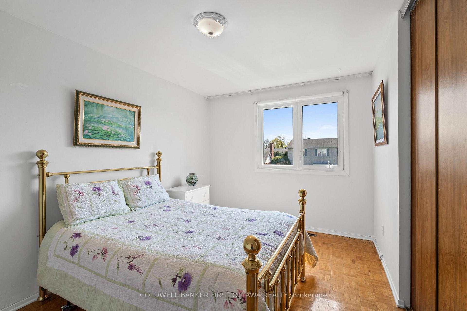 Photo 31 of 16 Denewood Crescent, Ottawa, Pineglen/Country Place — HOMEH