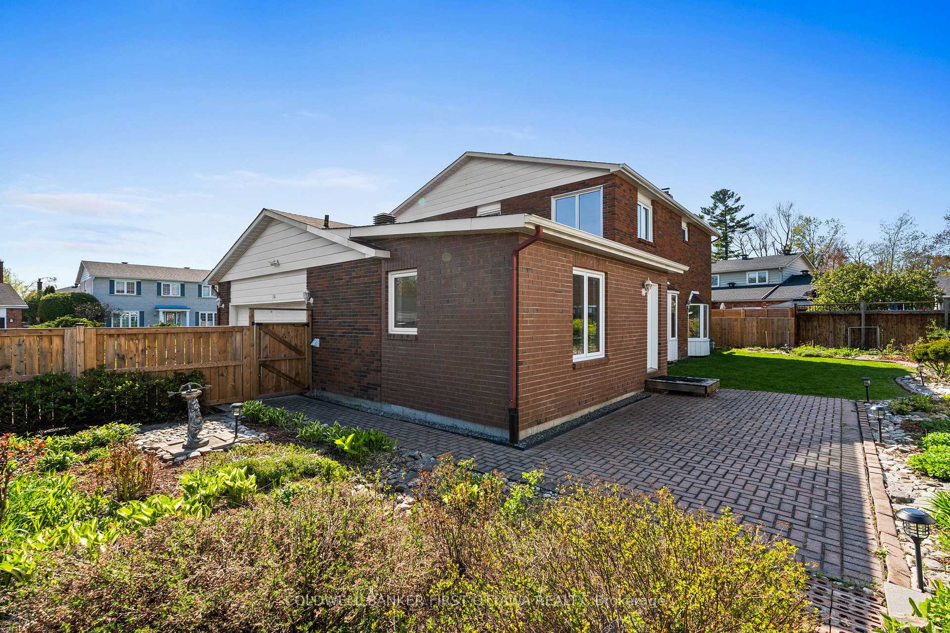 Photo 42 of 16 Denewood Crescent, Ottawa, Pineglen/Country Place — HOMEH