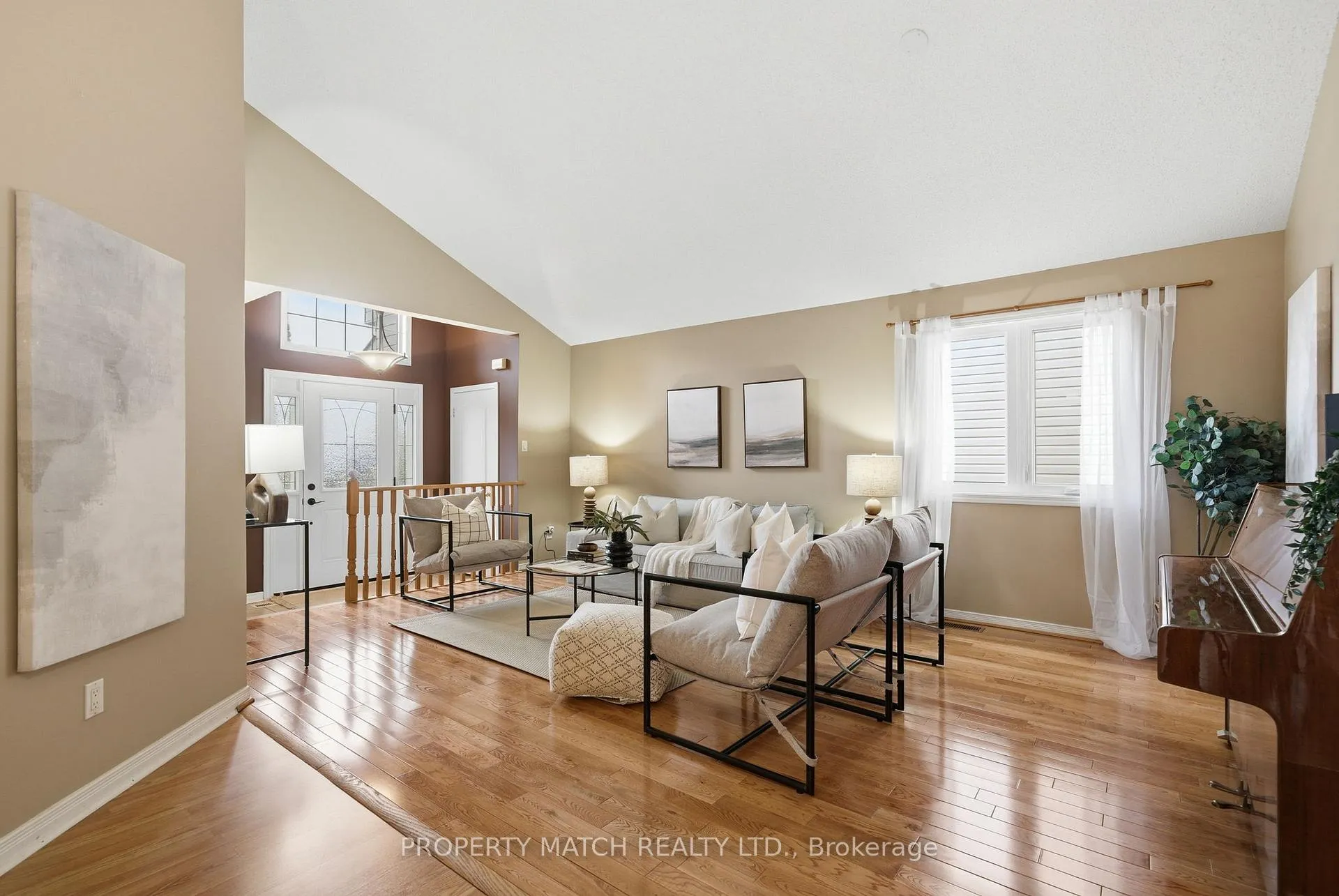 Photo 6 of 680 Ormond Drive, Oshawa, Samac — HOMEH