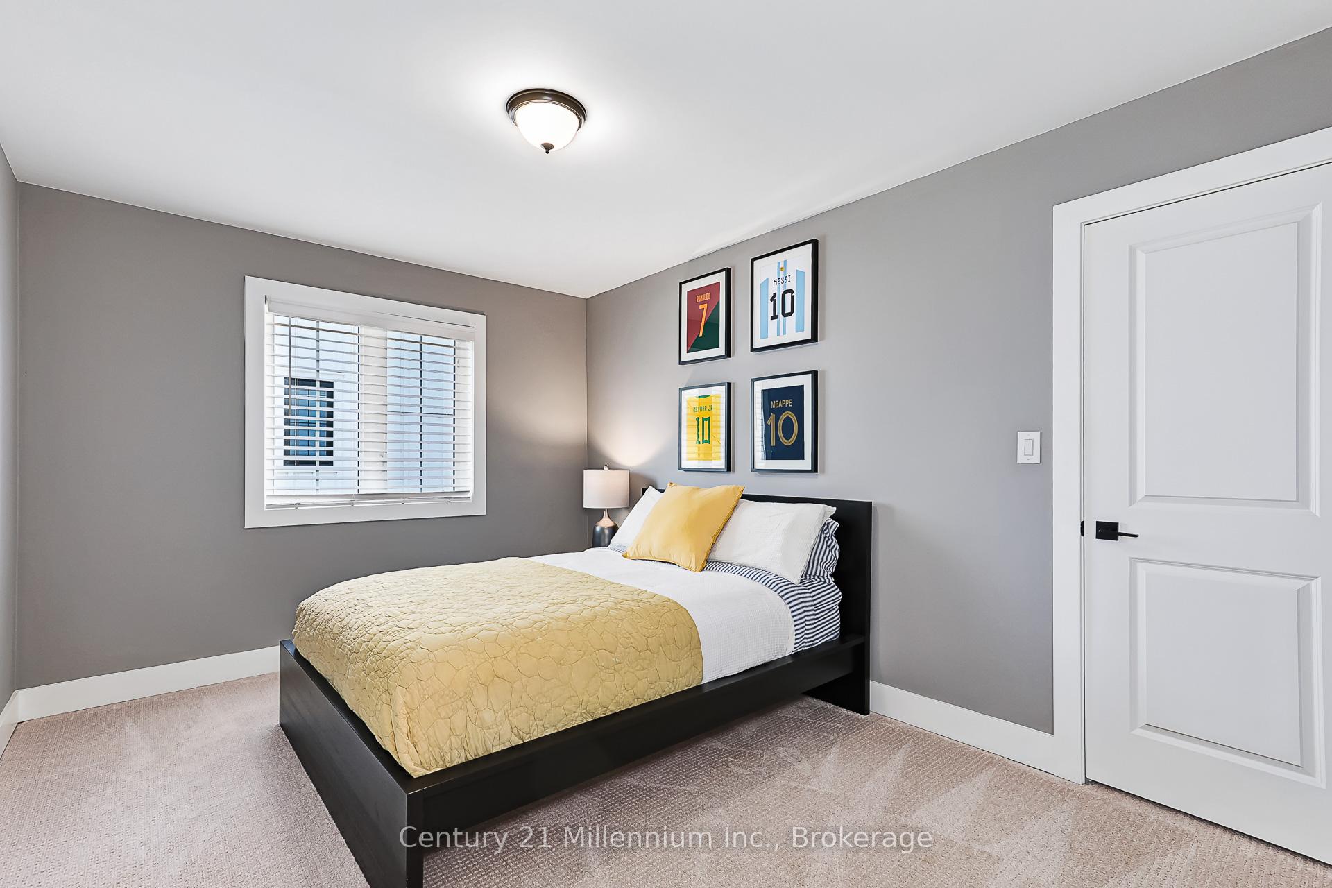 Photo 33 of 135 Sycamore Street, Blue Mountains — HOMEH