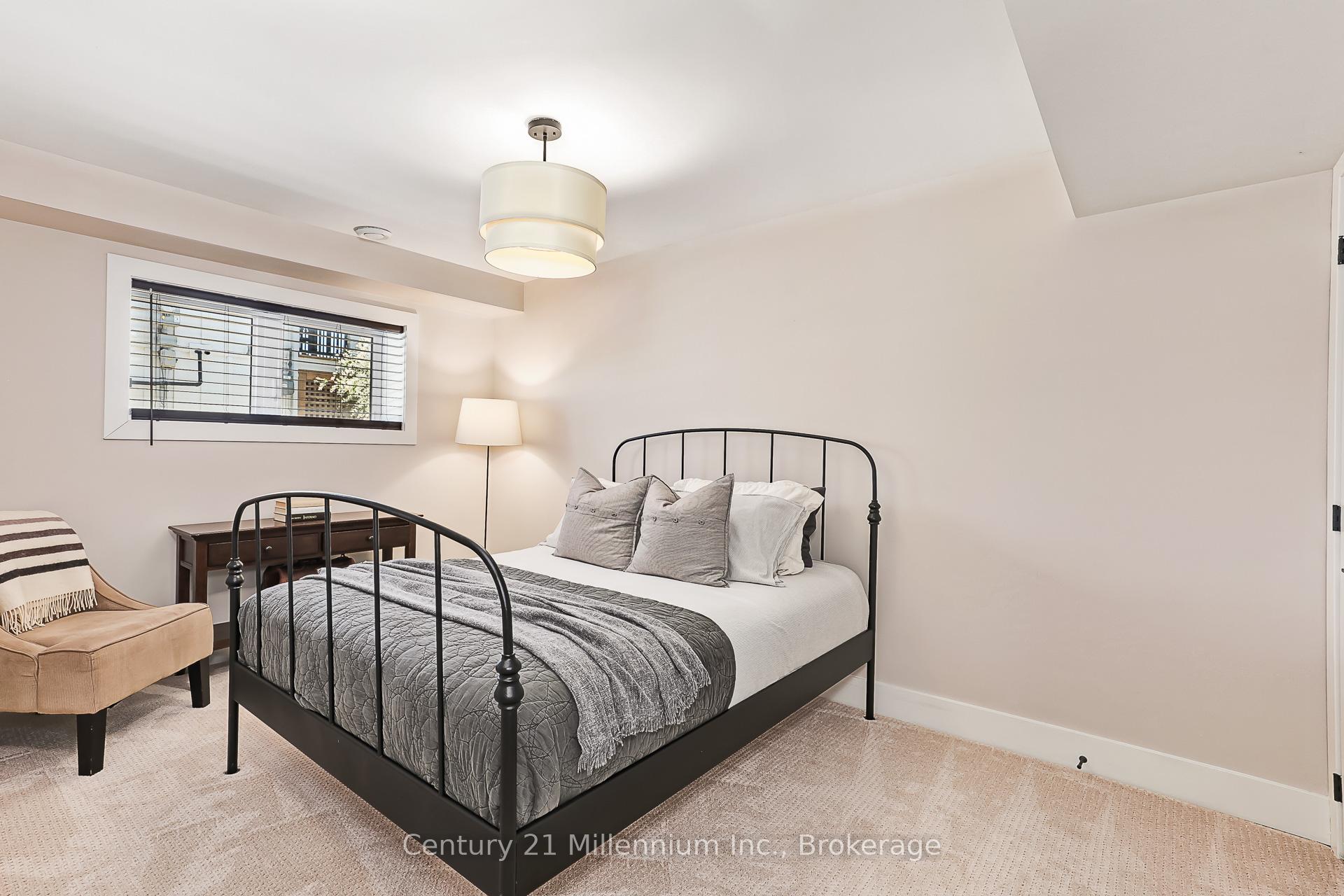Photo 34 of 135 Sycamore Street, Blue Mountains — HOMEH