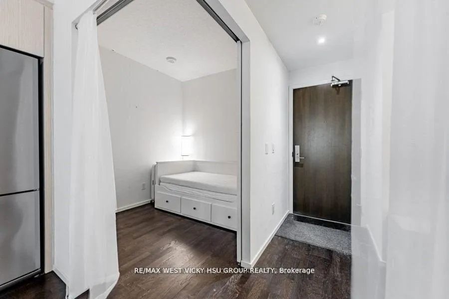 Photo 6 of Unit 619, 101 Charles Street E, Toronto, Church-Yonge Corridor — HOMEH