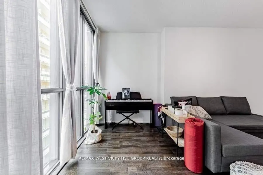 Photo 12 of Unit 619, 101 Charles Street E, Toronto, Church-Yonge Corridor — HOMEH