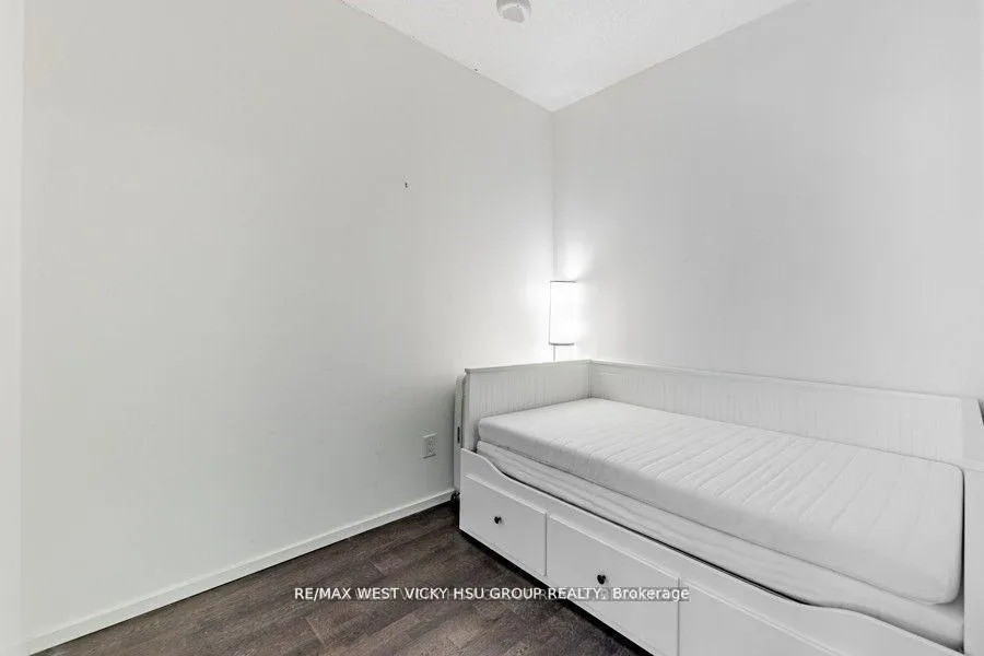 Photo 15 of Unit 619, 101 Charles Street E, Toronto, Church-Yonge Corridor — HOMEH
