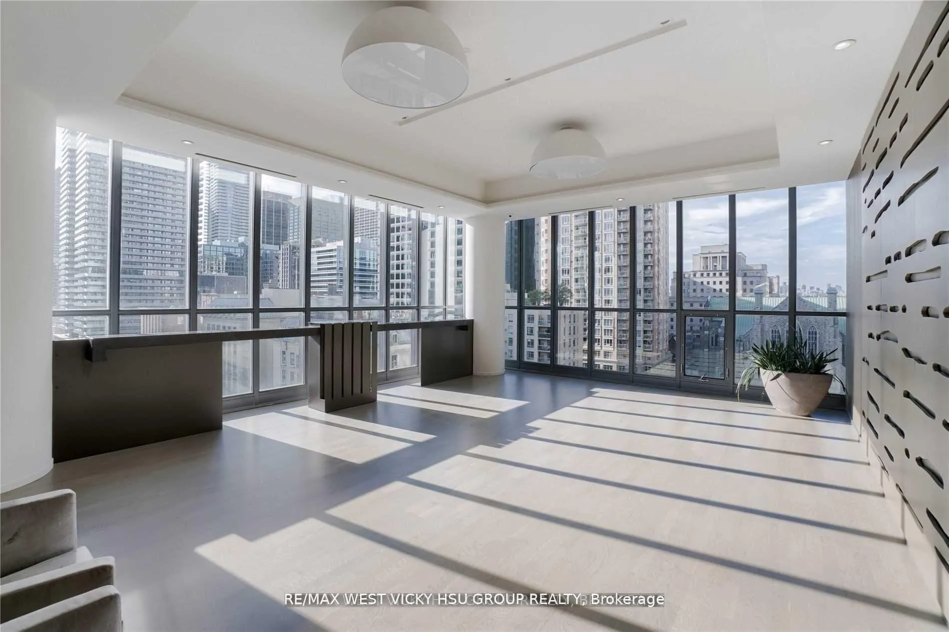 Photo 30 of Unit 619, 101 Charles Street E, Toronto, Church-Yonge Corridor — HOMEH