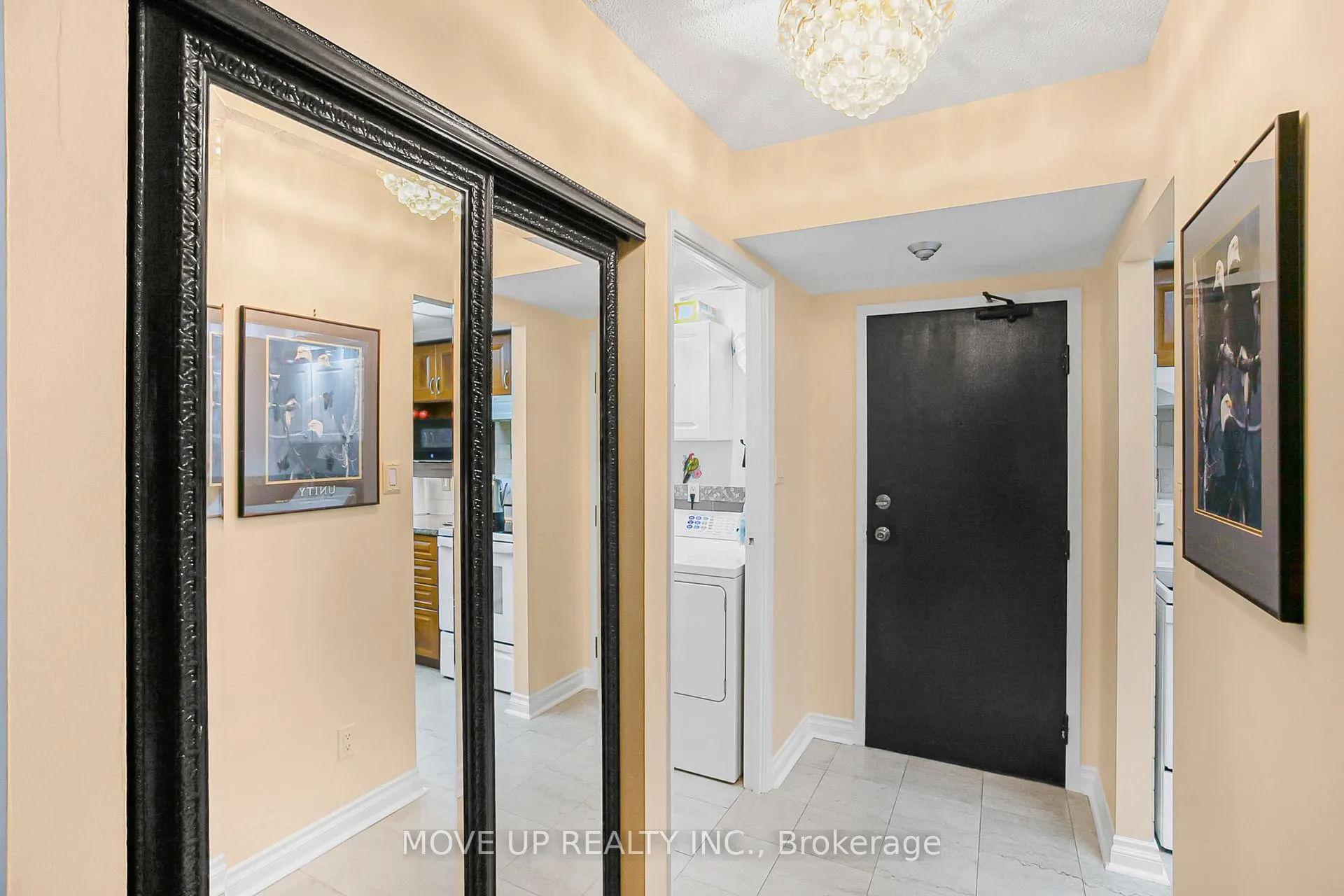 Photo 3 of Unit 203, 249 Major Mackenzie Drive E, Richmond Hill, Harding — HOMEH