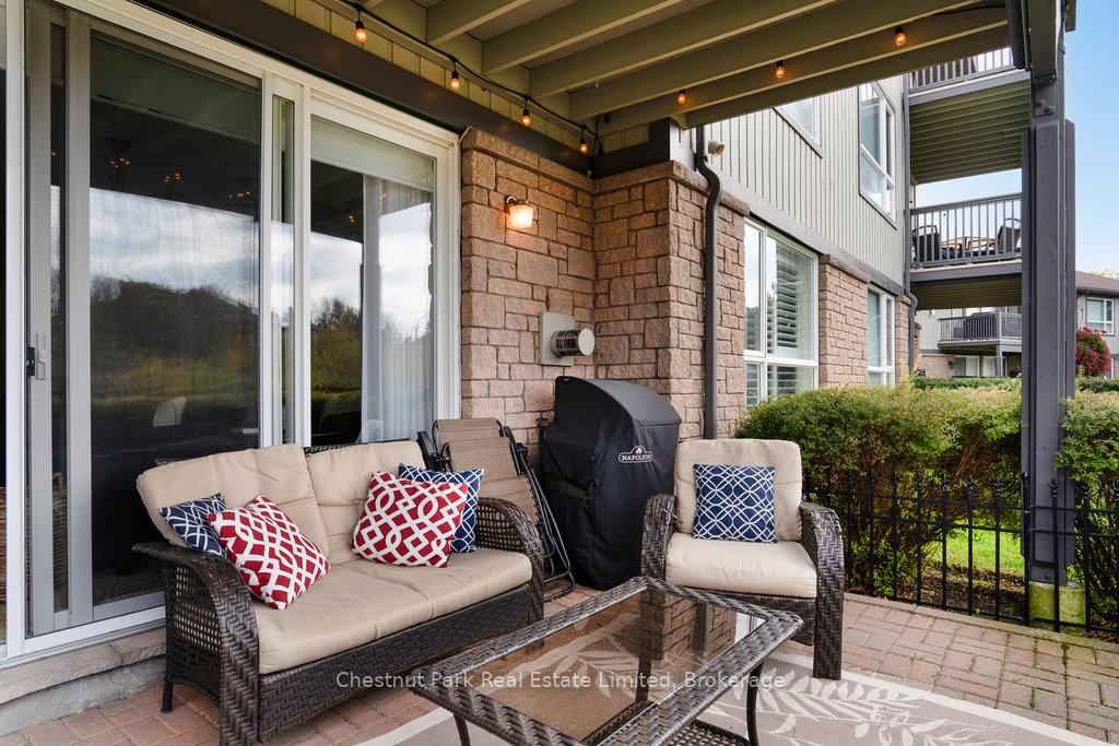 Photo 2 of 627 Johnston Park Avenue, Collingwood — HOMEH