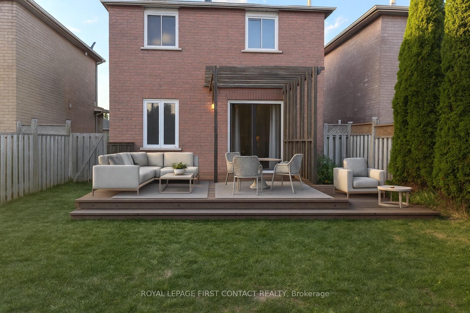 Photo 7 of 43 Delaney Crescent, Barrie, Northwest — HOMEH