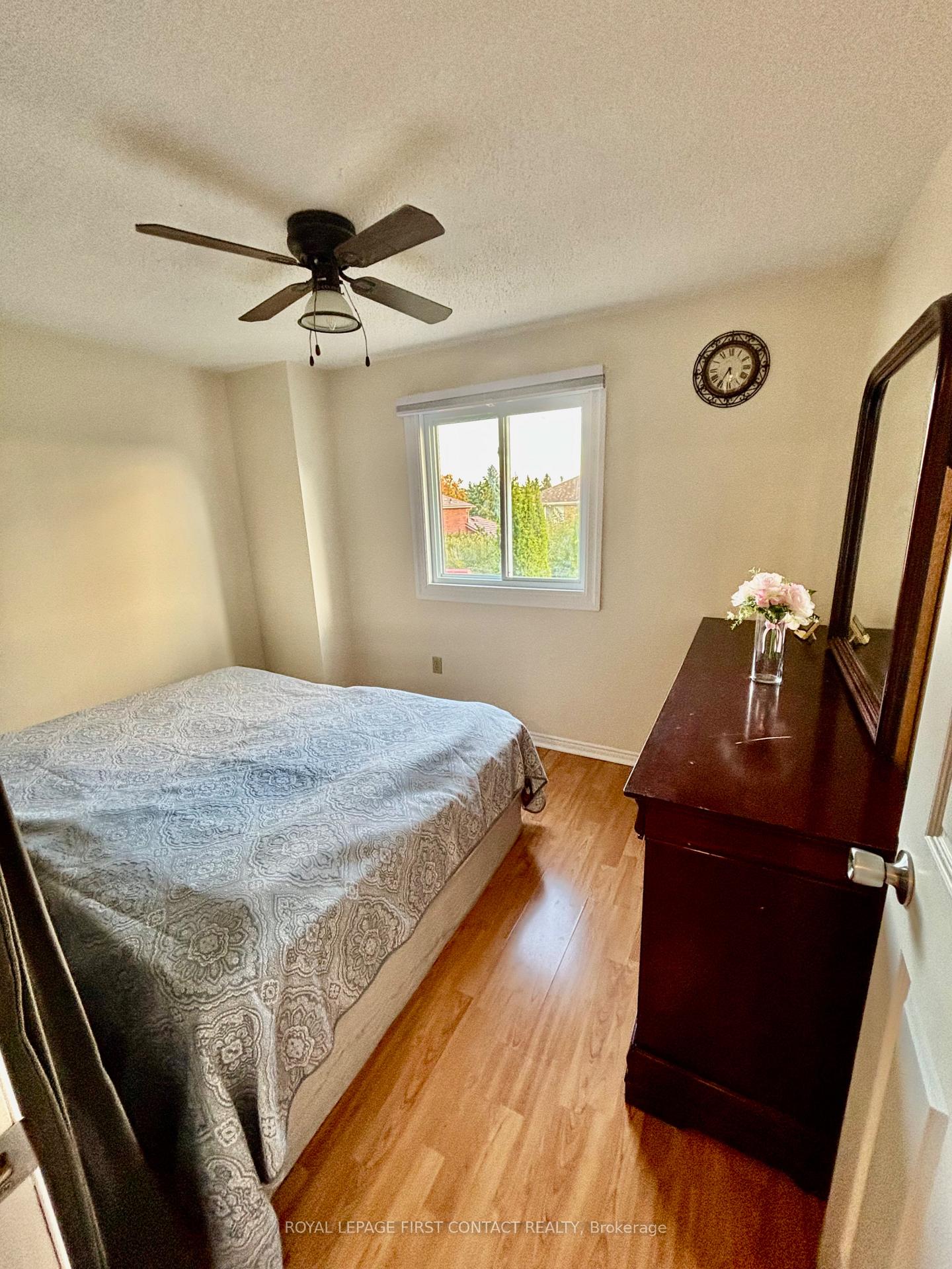 Photo 16 of 43 Delaney Crescent, Barrie, Northwest — HOMEH