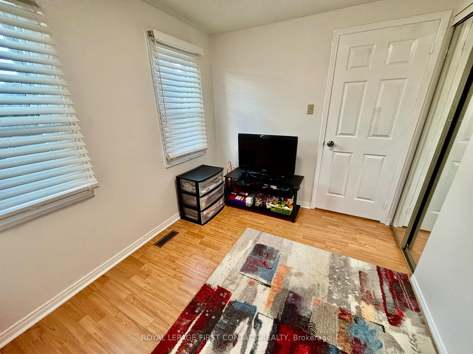 Photo 23 of 43 Delaney Crescent, Barrie, Northwest — HOMEH