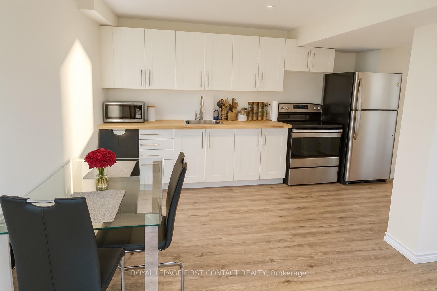 Photo 29 of 43 Delaney Crescent, Barrie, Northwest — HOMEH