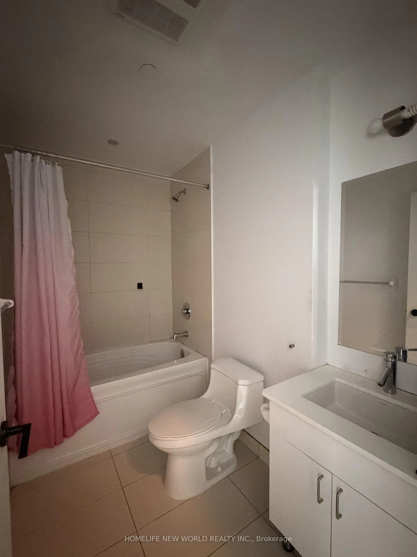 Photo 14 of Unit 3909, 426 University Avenue, Toronto, Kensington-Chinatown — HOMEH