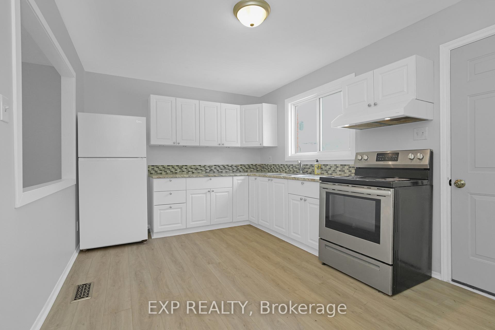 Photo 6 of 1309 Coldrey Avenue, Ottawa, Carlington — HOMEH