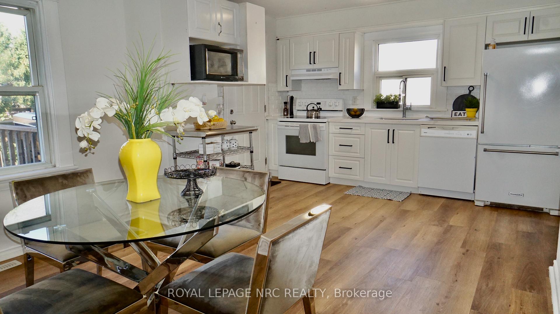 Photo 5 of 29 Wilson Street, St. Catharines, Downtown — HOMEH