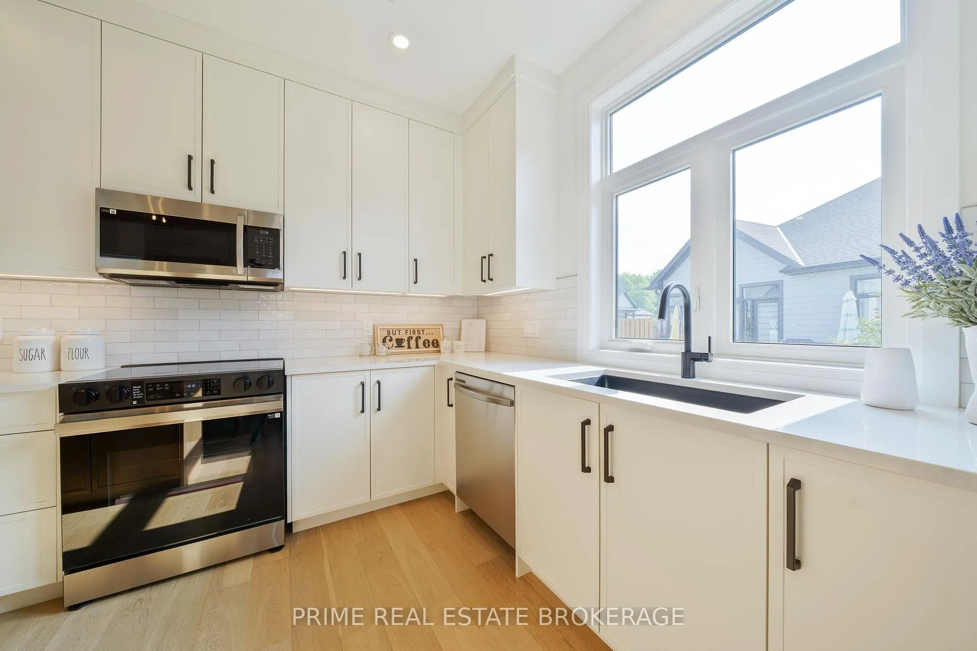 Photo 11 of Unit 44, 63 Compass Trail, Central Elgin, Rural Central Elgin — HOMEH