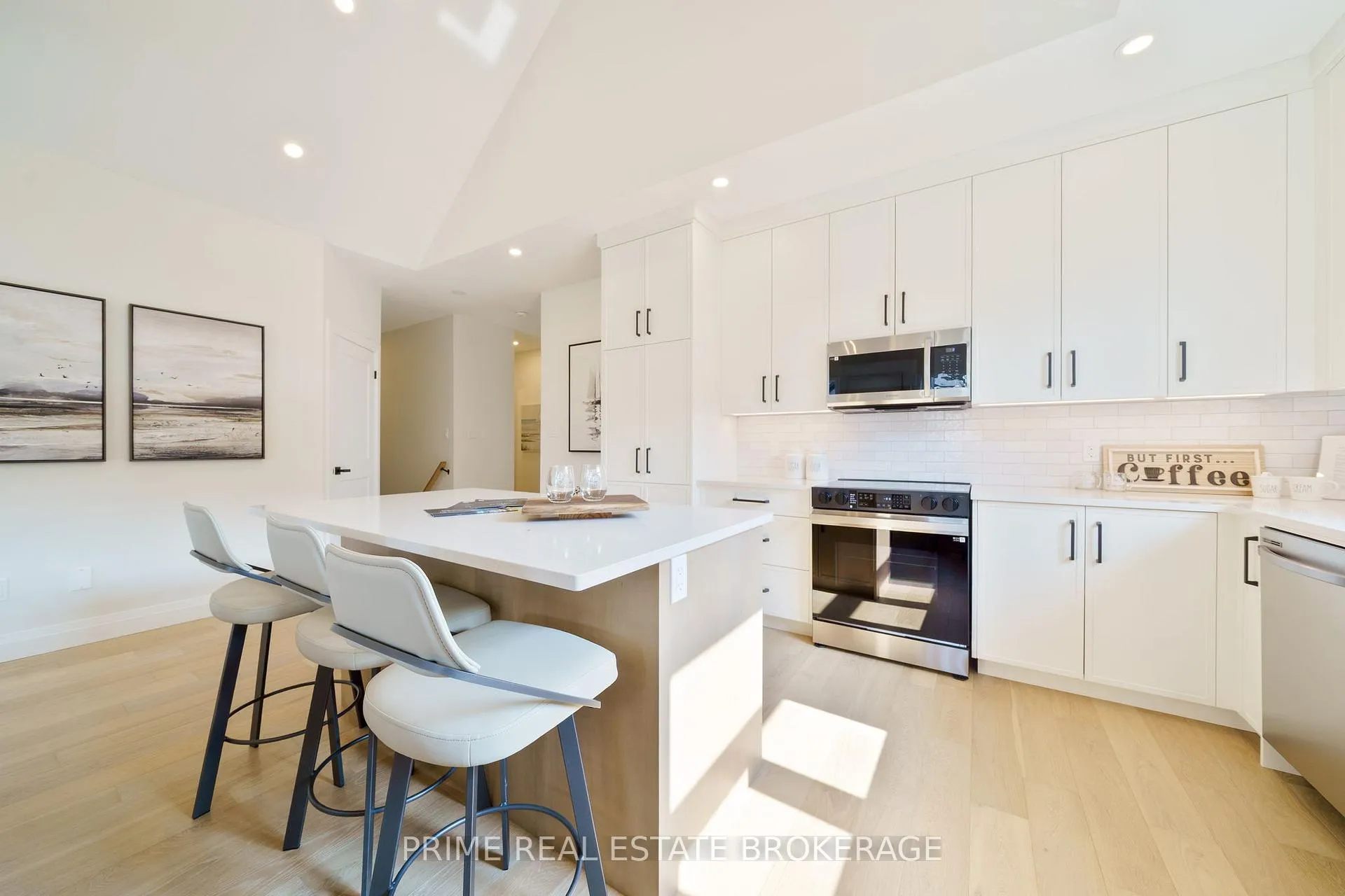 Photo 12 of Unit 44, 63 Compass Trail, Central Elgin, Rural Central Elgin — HOMEH