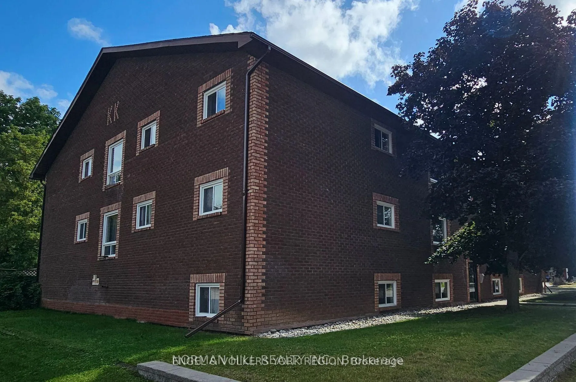Photo 4 of Unit 2, 86 Curtis Street, Essa, Angus — HOMEH