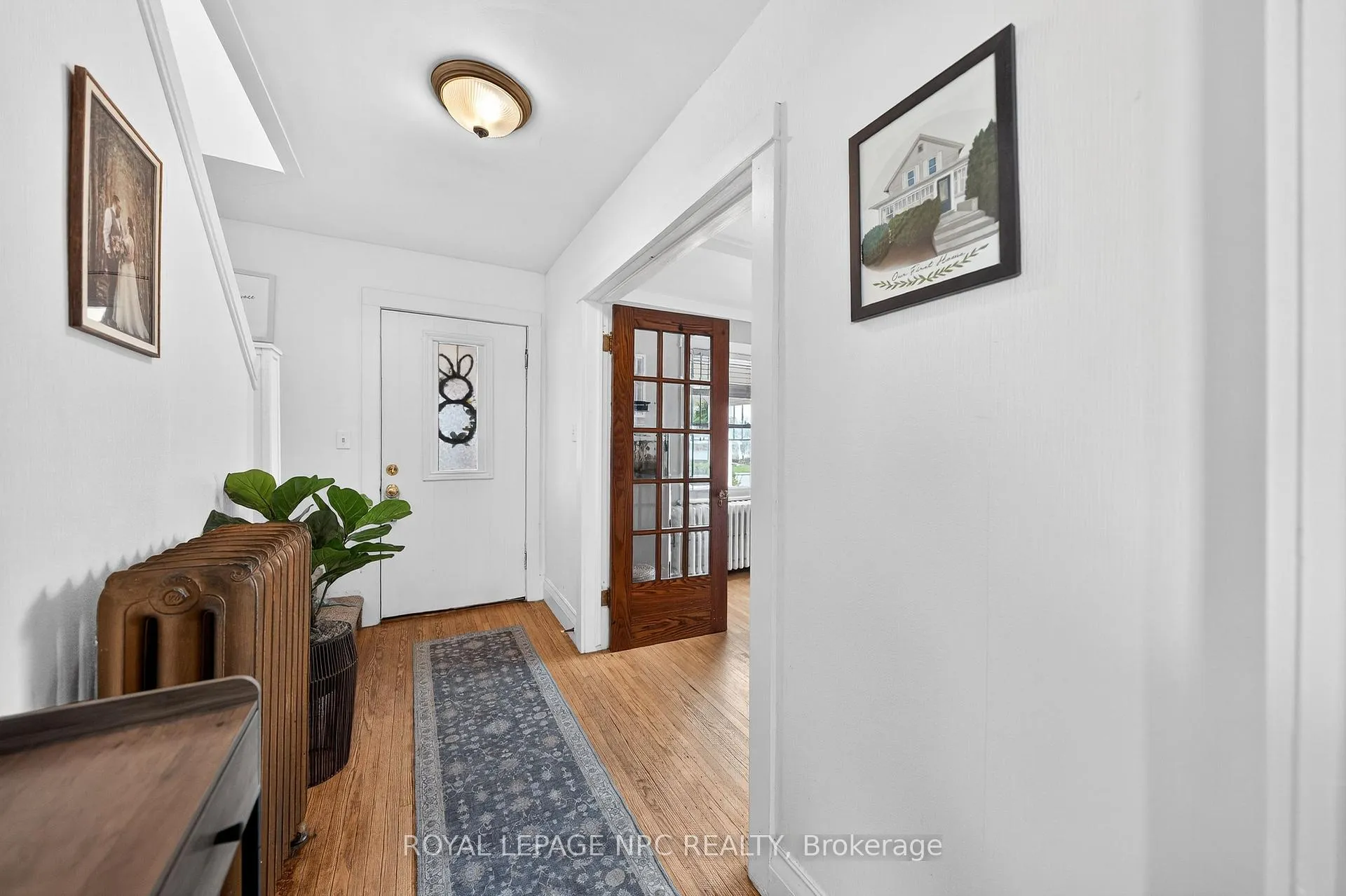 Photo 8 of 23 Pinecrest Avenue, St. Catharines, Burleigh Hill — HOMEH
