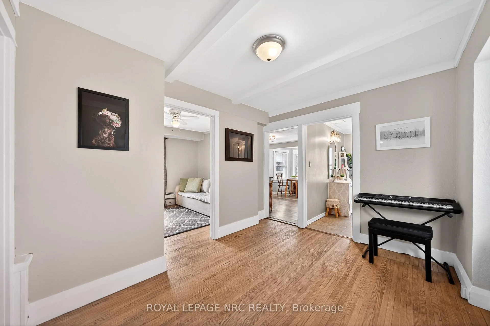 Photo 10 of 23 Pinecrest Avenue, St. Catharines, Burleigh Hill — HOMEH