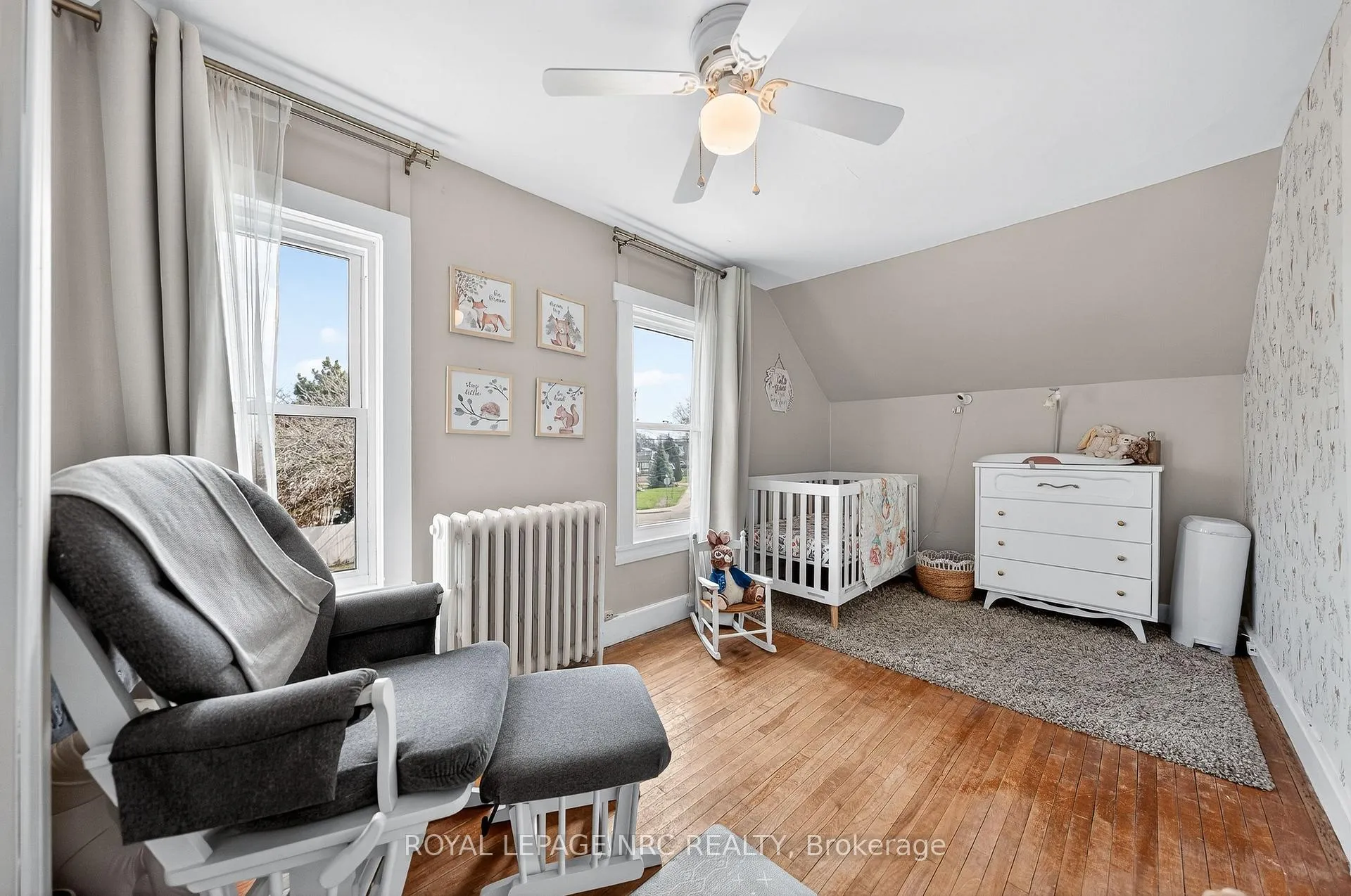 Photo 29 of 23 Pinecrest Avenue, St. Catharines, Burleigh Hill — HOMEH