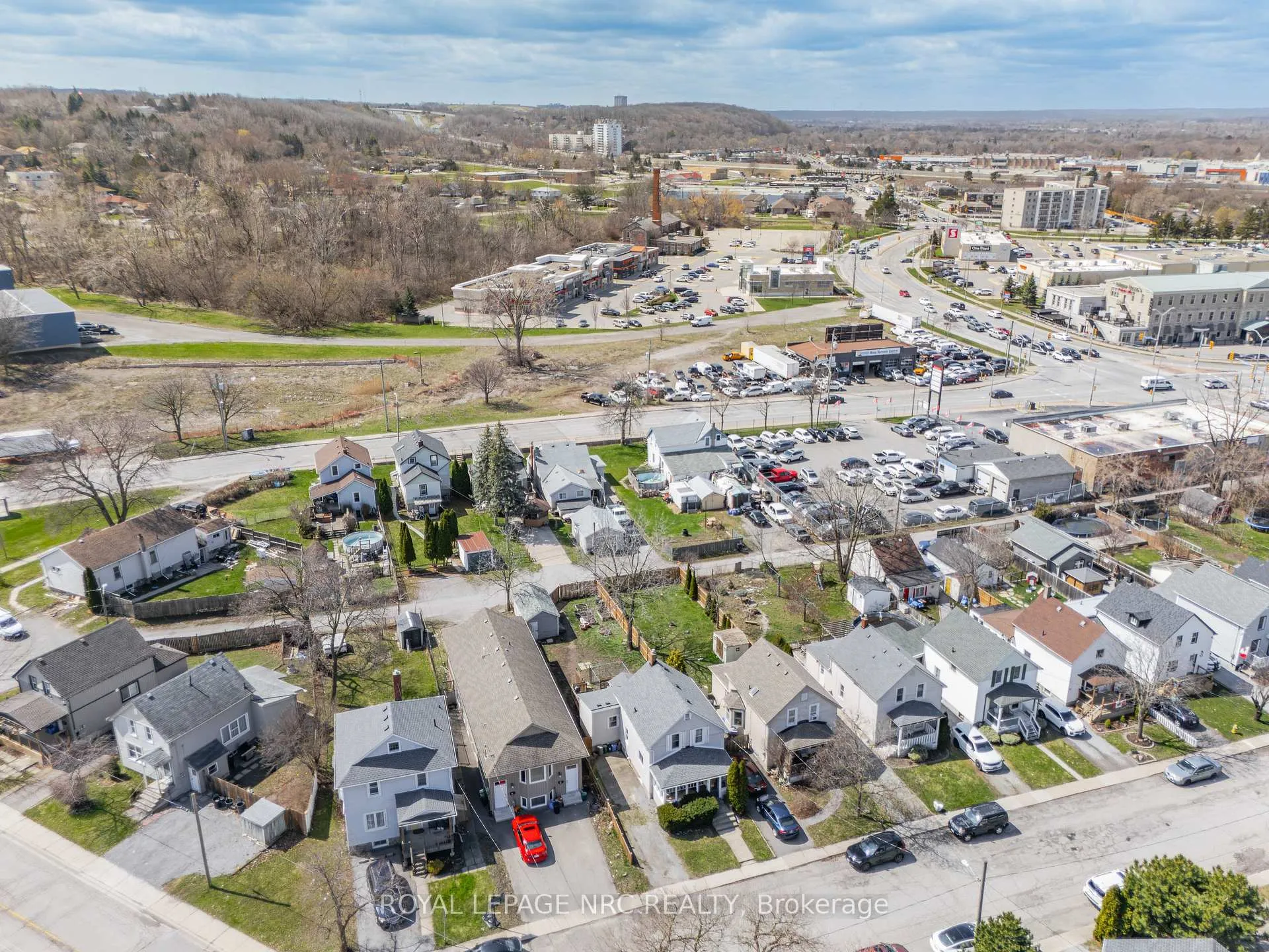 Photo 40 of 23 Pinecrest Avenue, St. Catharines, Burleigh Hill — HOMEH