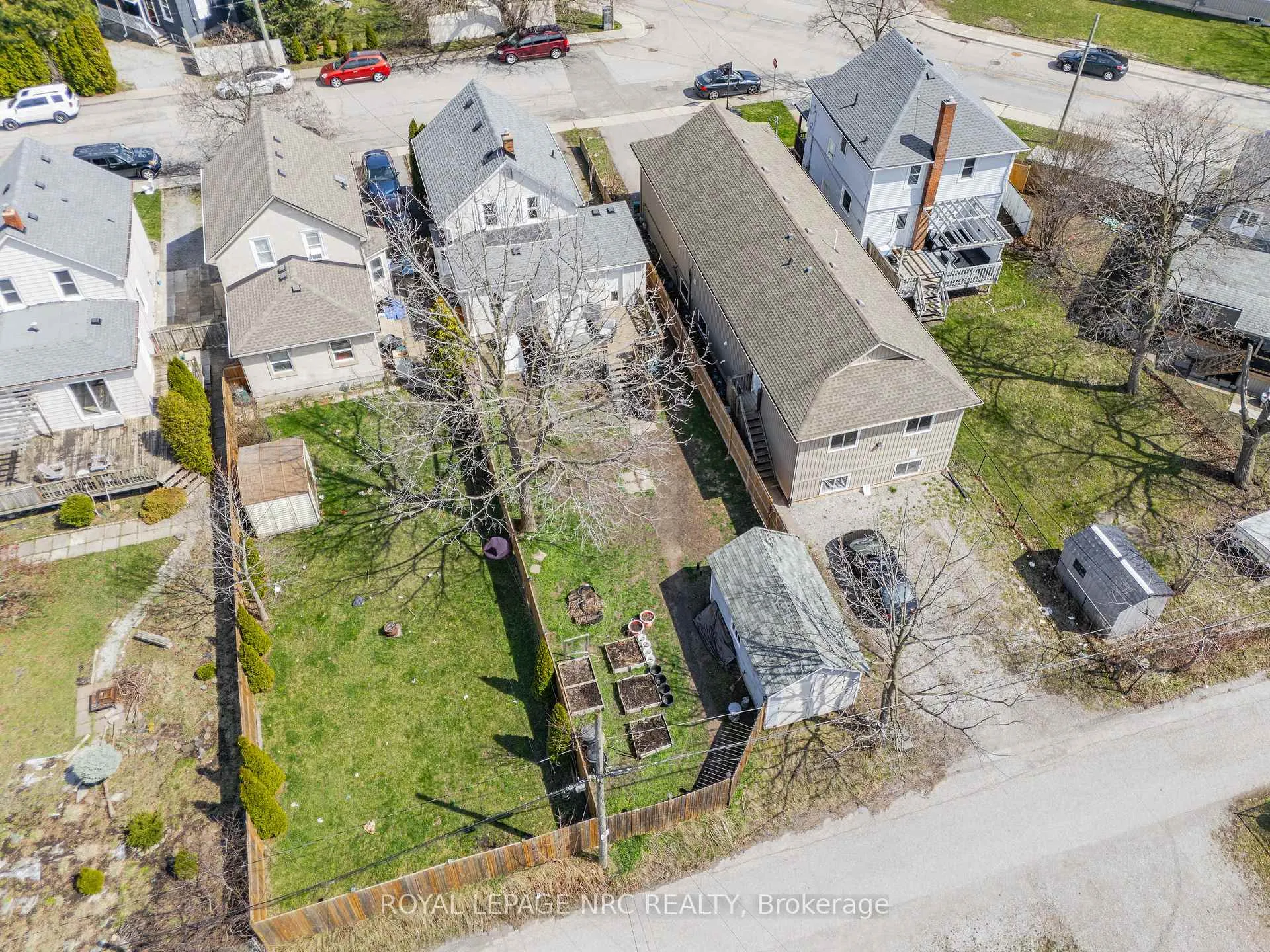 Photo 43 of 23 Pinecrest Avenue, St. Catharines, Burleigh Hill — HOMEH