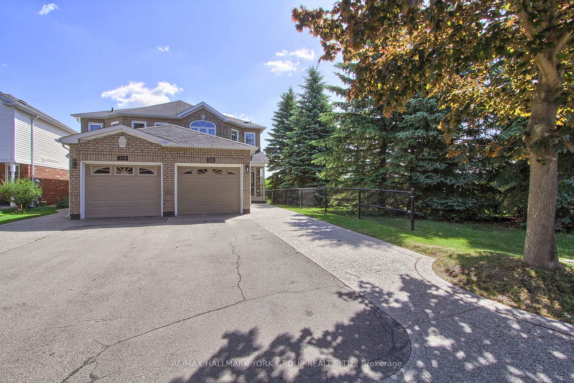 Front of 316 Pinnacle Trail
