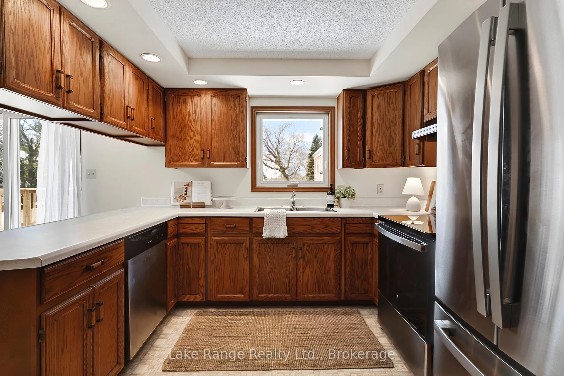 Photo 7 of 486 Havelock Street, Huron-Kinloss, Lucknow — HOMEH