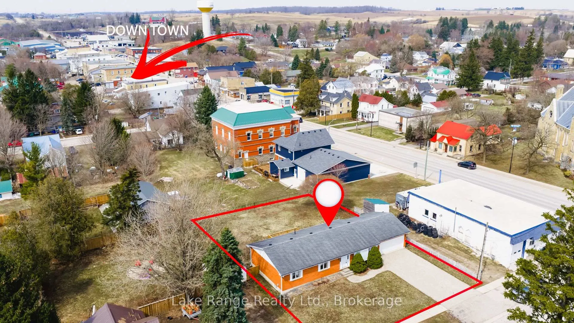 Photo 20 of 486 Havelock Street, Huron-Kinloss, Lucknow — HOMEH