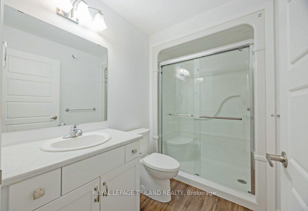 Photo 6 of 44 Foxtail Lane, St. Thomas — HOMEH